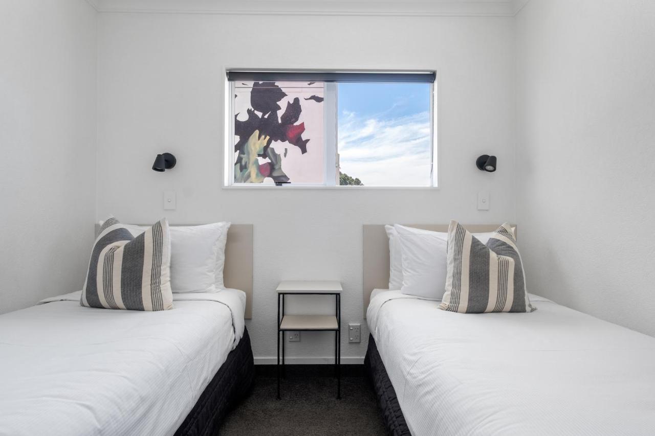 The Mission Belle Motel Mount Maunganui Exterior photo