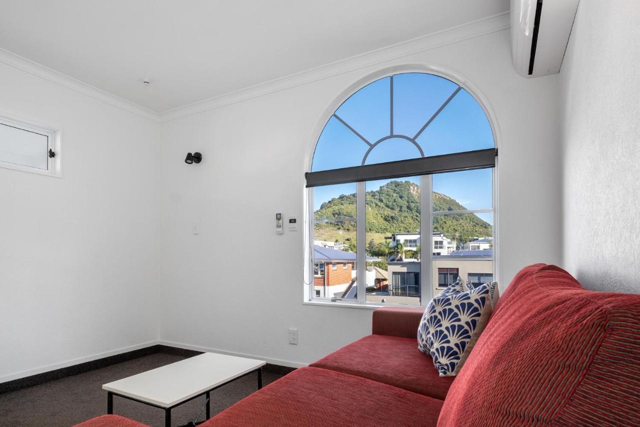 The Mission Belle Motel Mount Maunganui Exterior photo