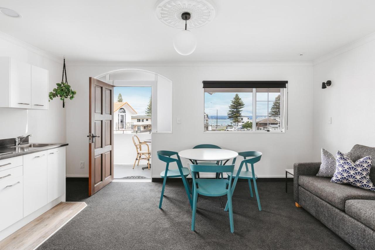 The Mission Belle Motel Mount Maunganui Exterior photo