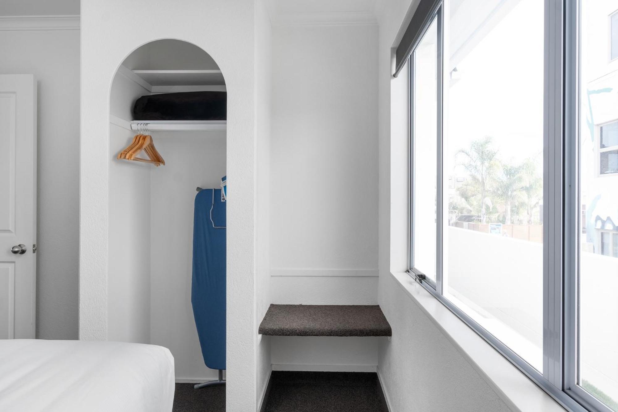 The Mission Belle Motel Mount Maunganui Room photo
