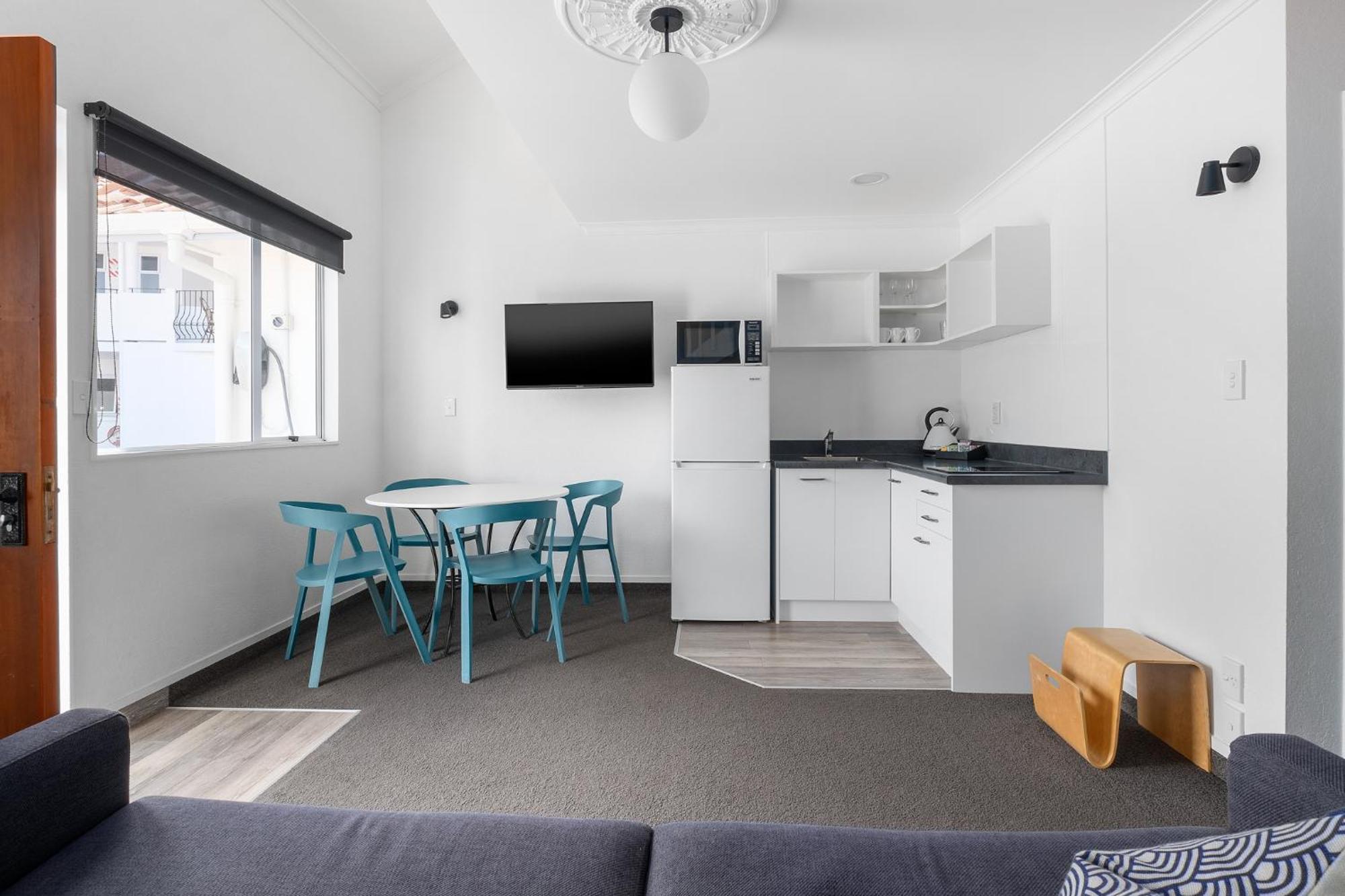 The Mission Belle Motel Mount Maunganui Room photo
